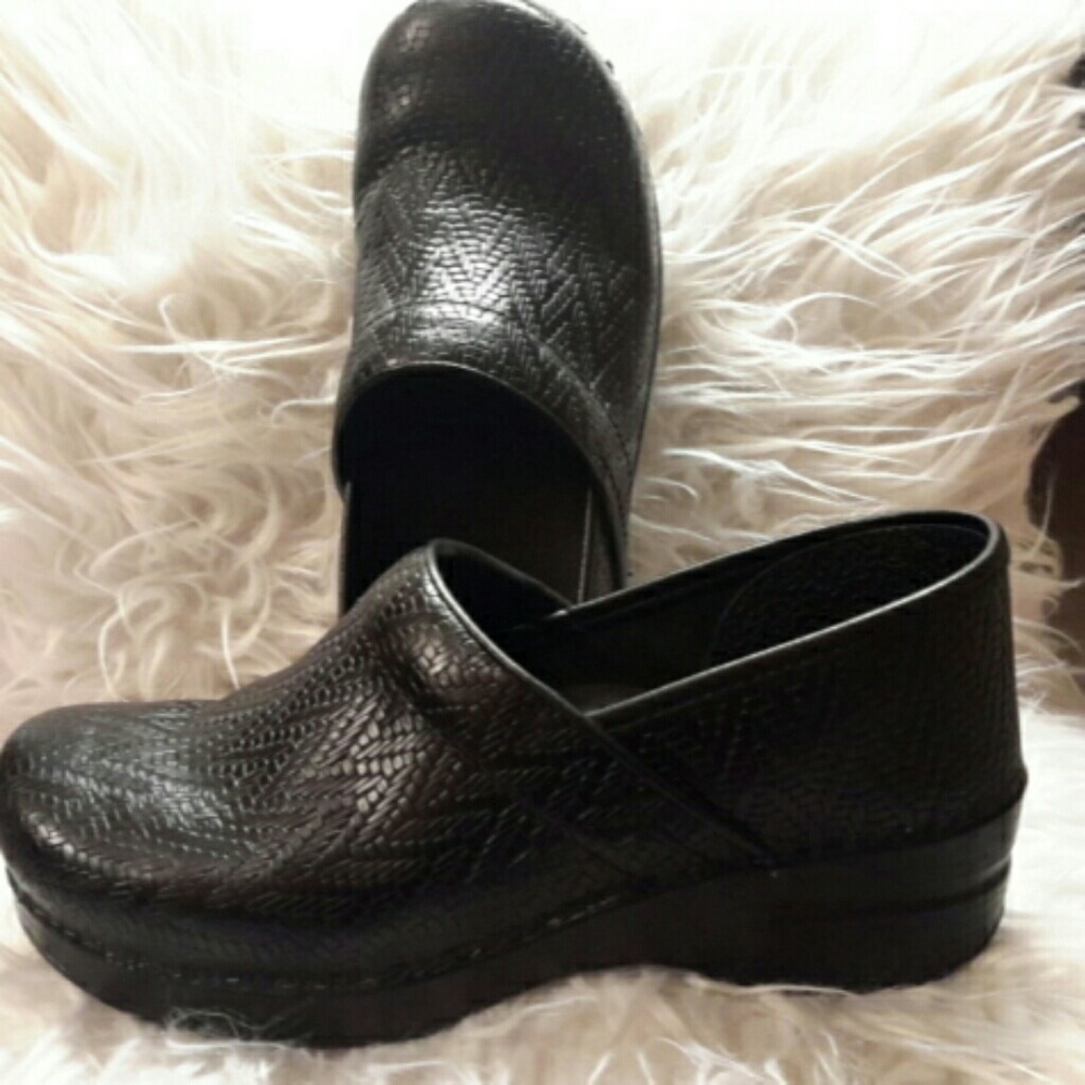 Dansko black clogs size 40